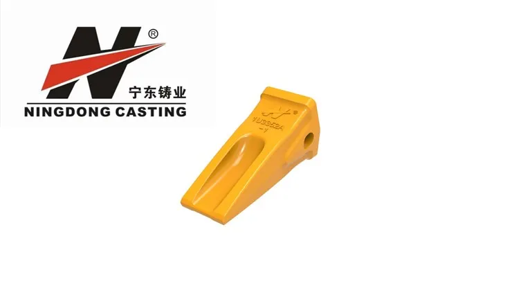 1U3352A,1U-3352Een Cat graafmachinebak met vuiltanden