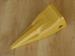 J460 Tijgertand voor graafmachine 235B 345D 350 E300